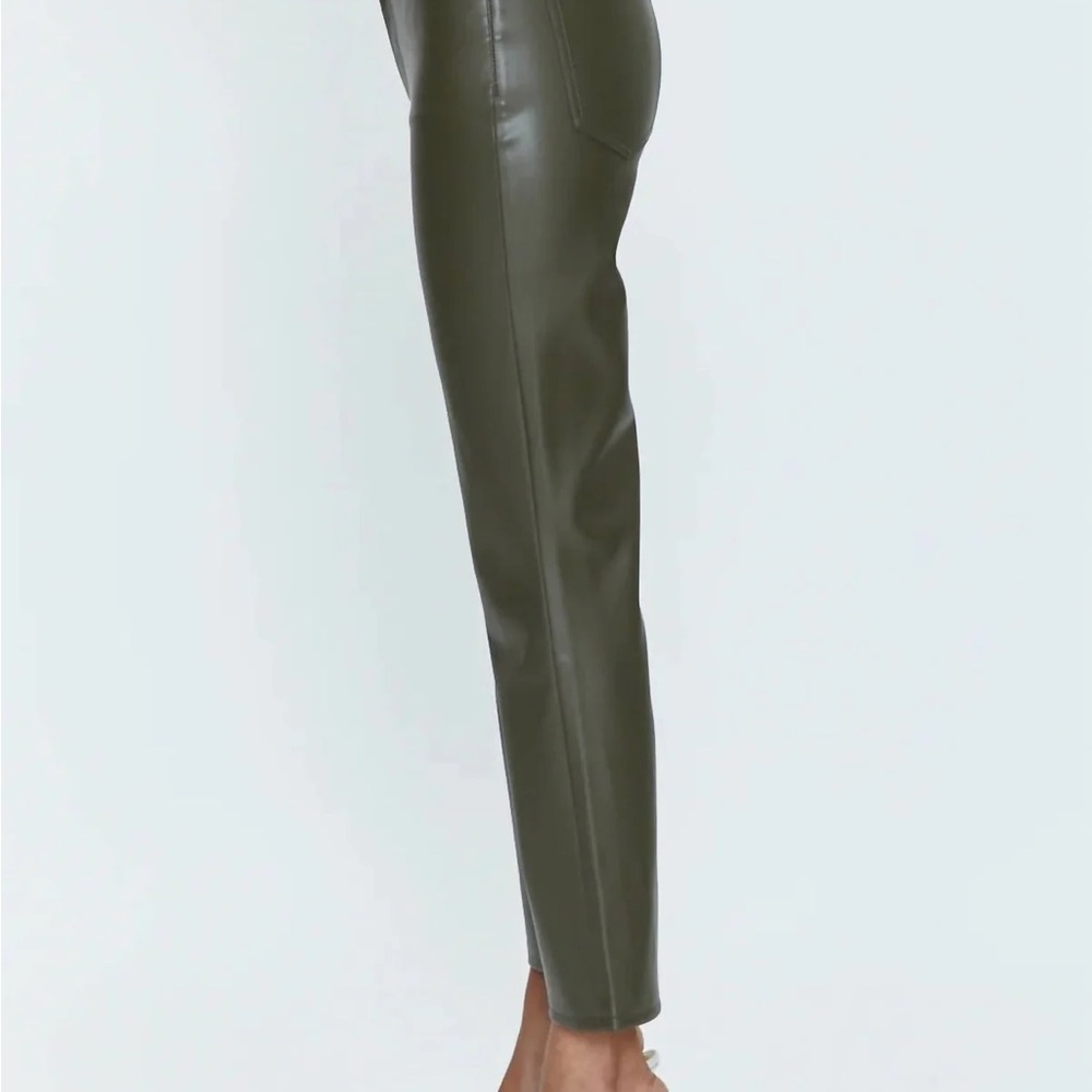 ✨NWT✨Women’s Pistola Lennon High Rise Crop Pant